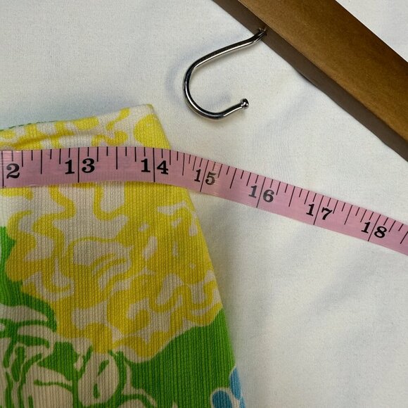 Lilly Pulitzer Jasmine Skort – Hibiscus Stroll – Size 00 – EUC - Picture 9 of 10